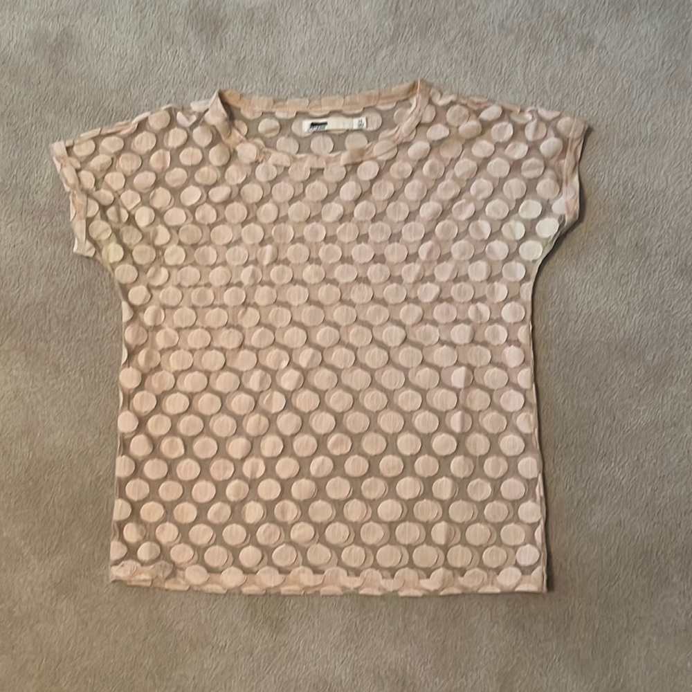 Polka dot sheet top